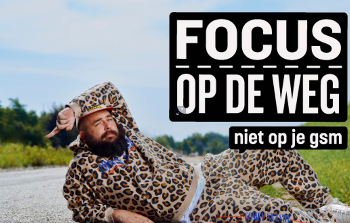 Affiche campagne 'Focus op de weg'.