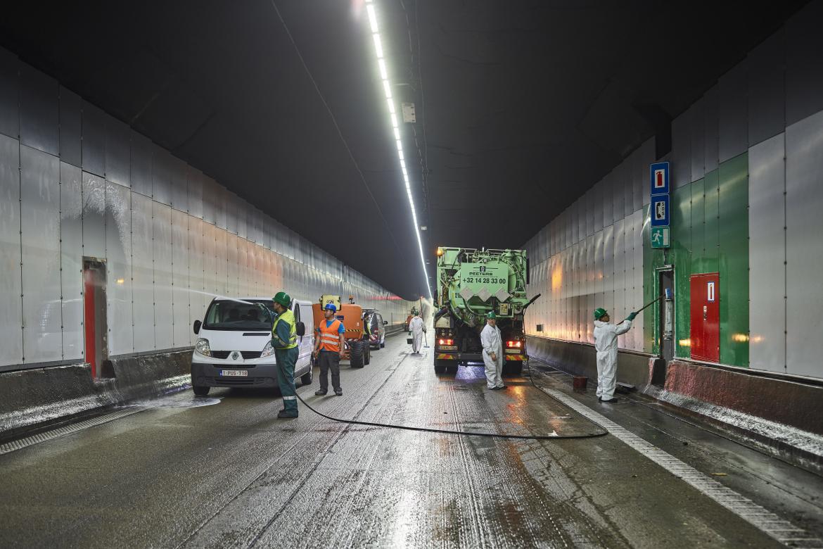Onderhoudswerk in de Liefkenshoektunnel.