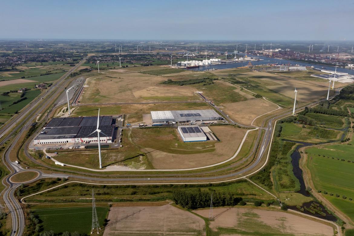 Luchtfoto North Sea Port.