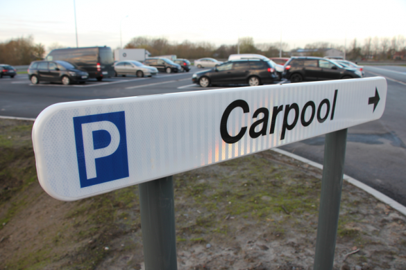 Bord naar carpoolparking.