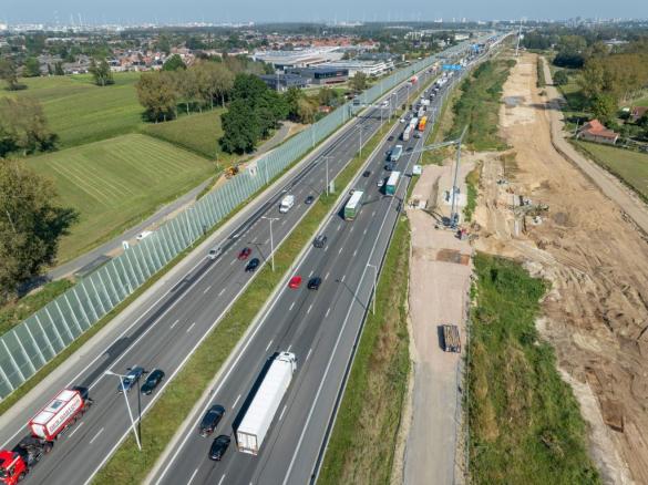 Dronebeeld van de E17.